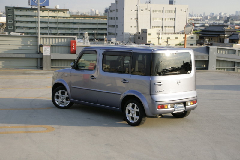 Nissan cube 2004 mpg