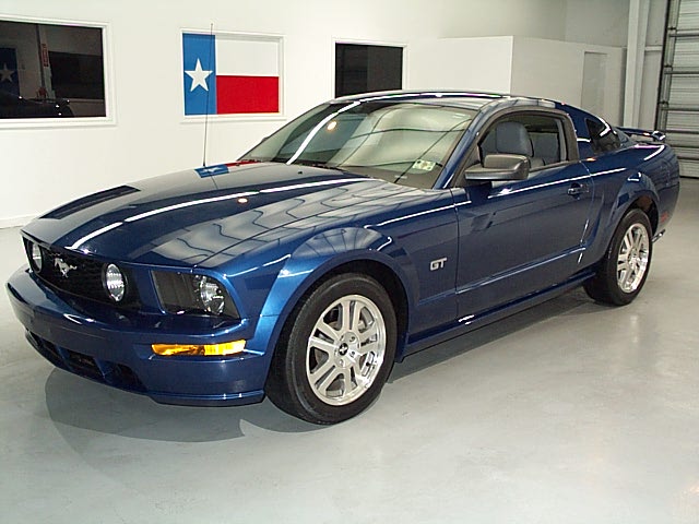 2006 Ford mustang gt premium specs